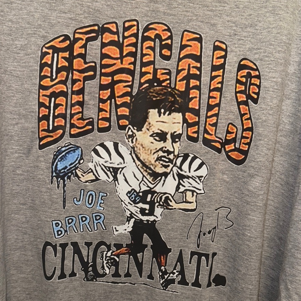 Gray Bengals Graphic T-Shirt